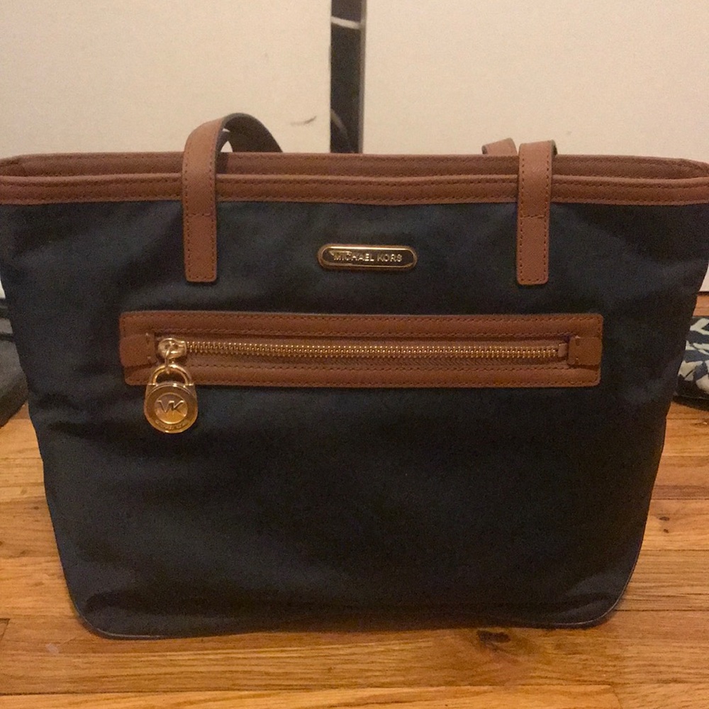 Michael Kors Kempton Nylon Bag